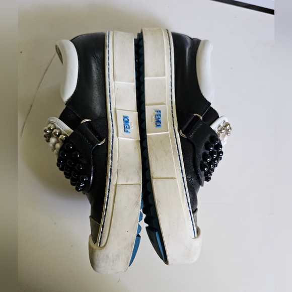 Fendi Black/White Leather Studded Karl Lover Slip On Sneakers. Size 35 - Picture 12 of 16